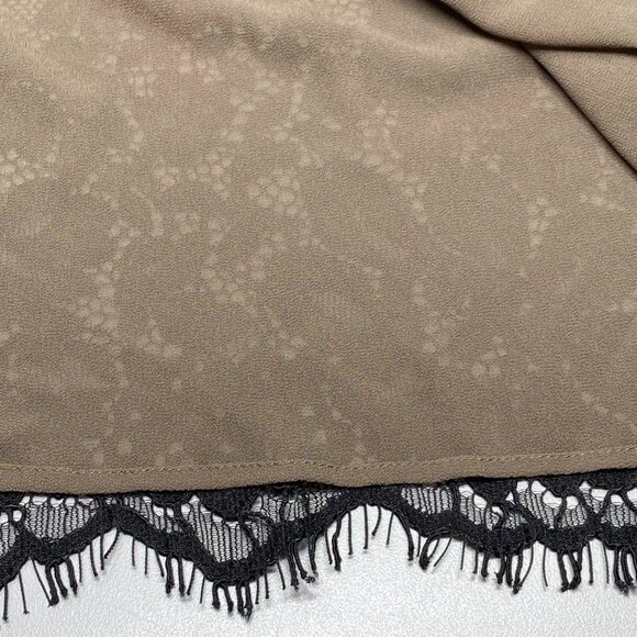 Elegant Black Lace Midi Skirt - Picture 10 of 10